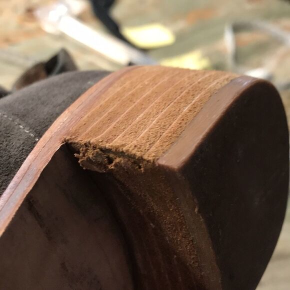 Matiko brown suede ankle boots with front zipper - Picture 8 of 8